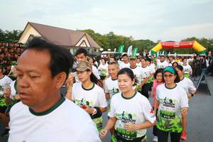 BIB: 
                            <button type="button" onclick="openModal(3530735)" class="btn btn-primary btn-sm float-right btn-popup" data-toggle="modal" data-target=".modal-high-quality">
                        <i class="fas fa-shopping-cart"></i> Add to Cart
                    </button>
                                            <button type="button" onclick="isThisMe(3530735, true)" class="btn btn-success btn-sm float-right btn-popup btn-isme hidden" data-toggle="tooltip" data-placement="bottom" title="นี่คือรูปของคุณใช่ไหม คลิกที่นี่เพื่อเอาเข้าอัลบั้ม">
                        <i class="fas fa-plus"></i> Add to album
                    </button>
                    <button type="button" onclick="isThisMe(3530735, false)" class="btn btn-warning btn-sm float-right btn-popup btn-isnotme hidden">
                        <i class="fas fa-ban"></i> Remove from album
                    </button>